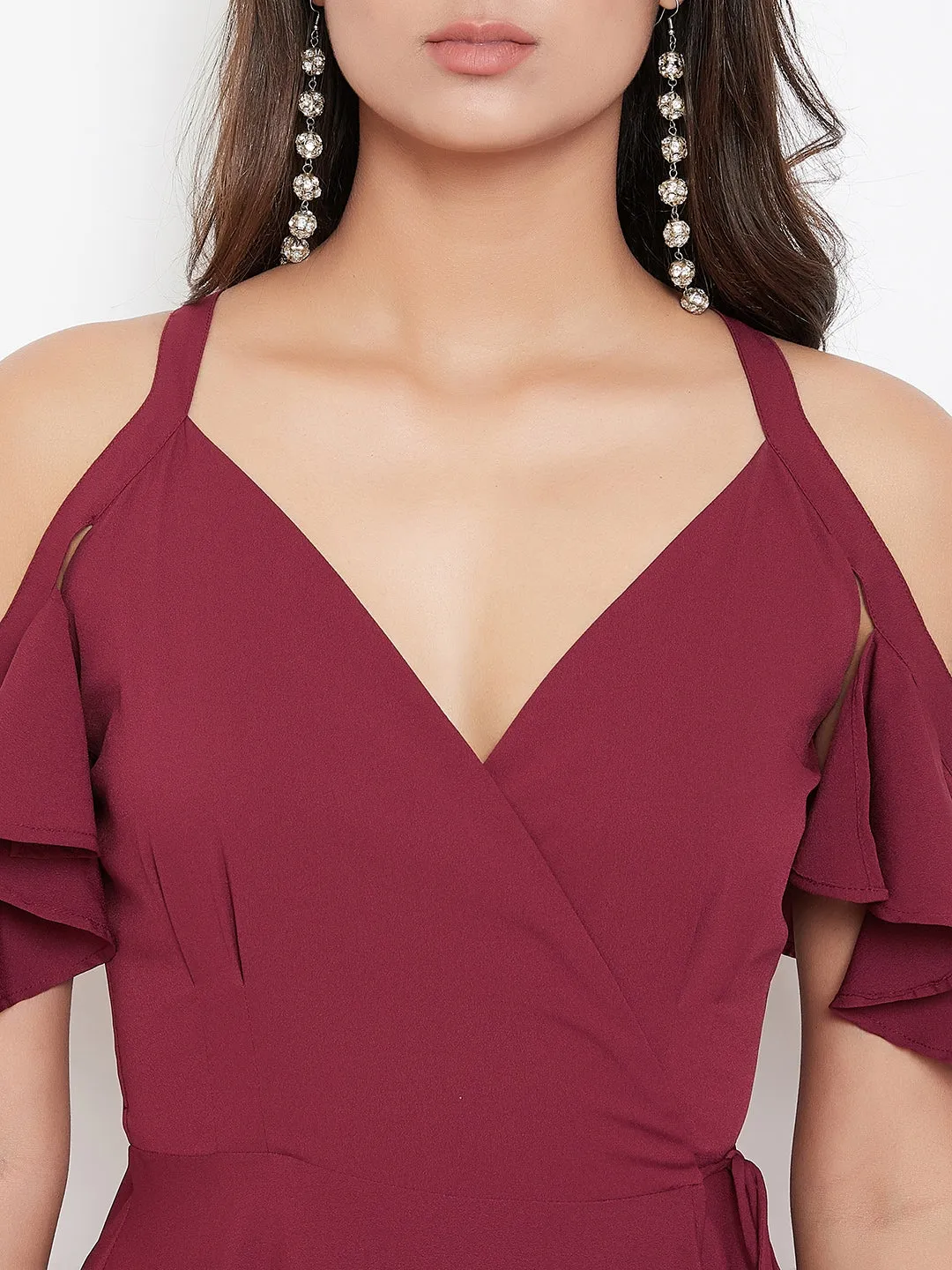 Berrylush Women Solid Maroon V-Neck Cold-Shoulder Maxi Dress