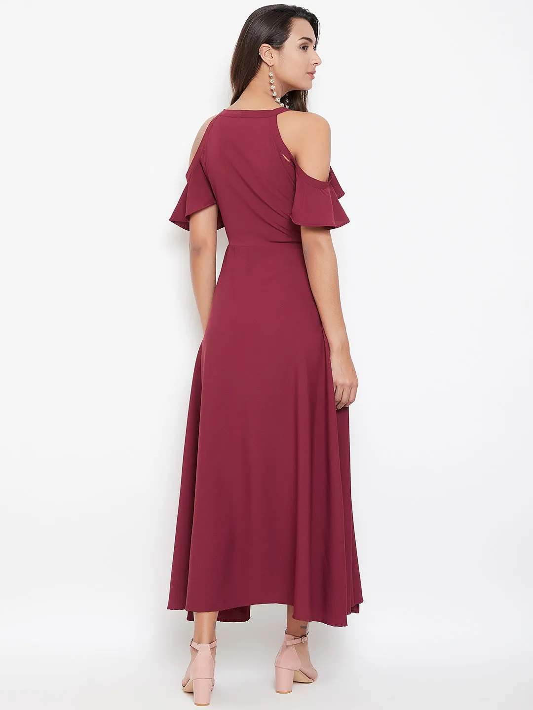 Berrylush Women Solid Maroon V-Neck Cold-Shoulder Maxi Dress