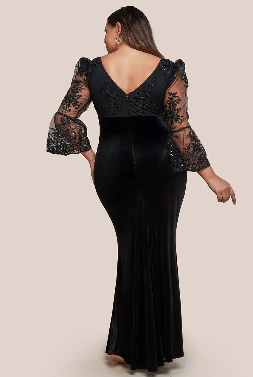 Goddiva Plus Scalloped Lace & Velvet Maxi Dress