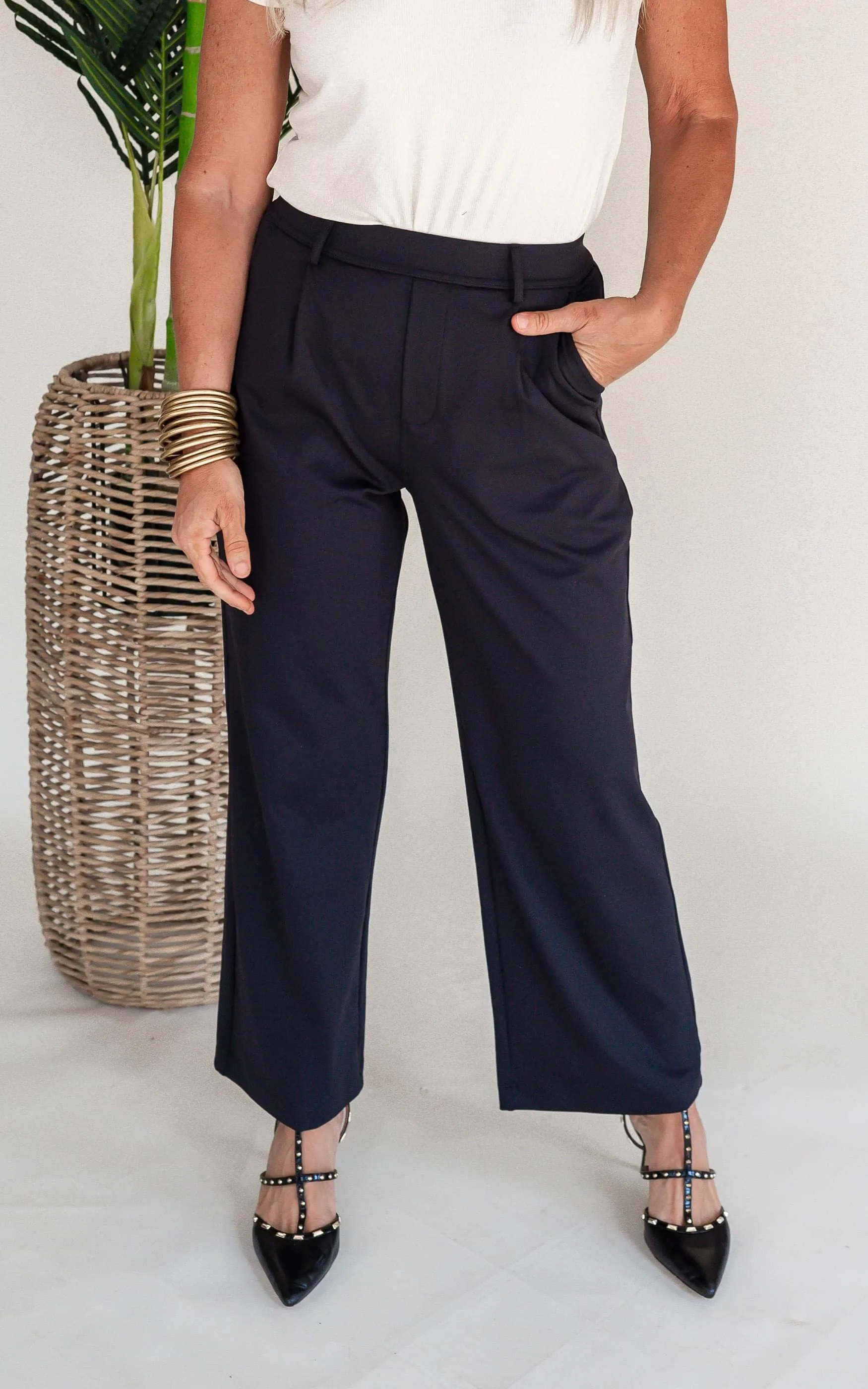 Halara High Waisted Button Plicated Side Pocket Straight Leg Work Pants**