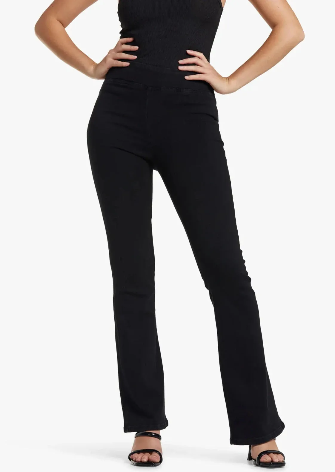 Kick flare Jean Jet Black