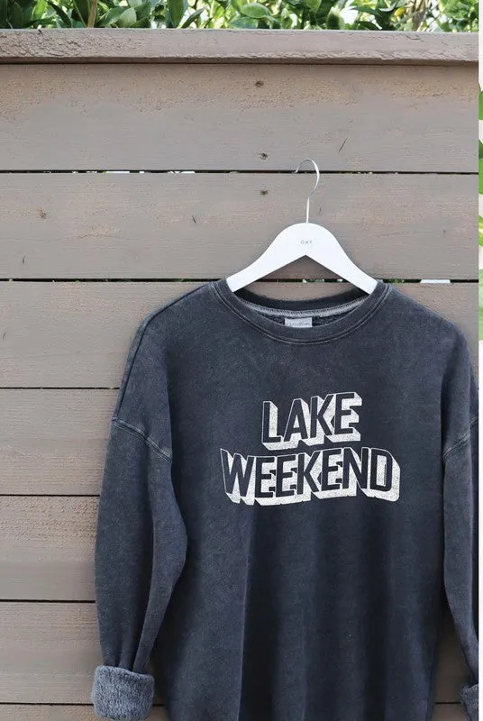 LAKE WEEKEND Mineral Washed Graphic Sweatshirt