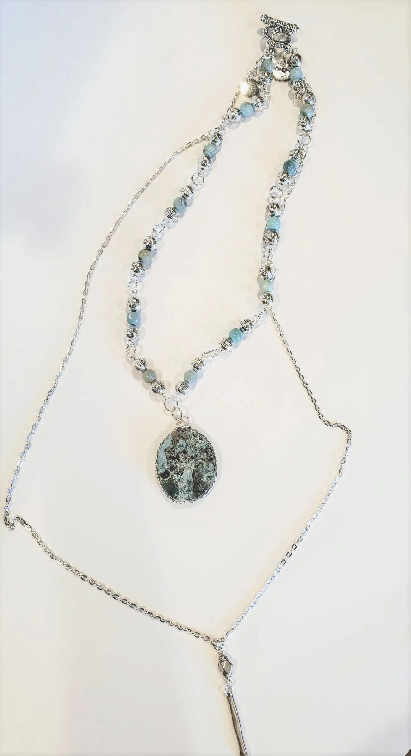 Long Chain Necklace With Drop Pendant