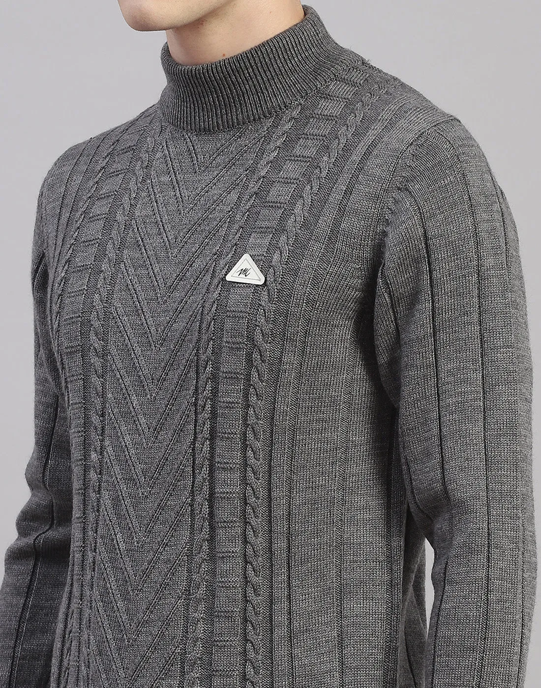 Men Grey Solid T Neck Full Sleeve Pullover