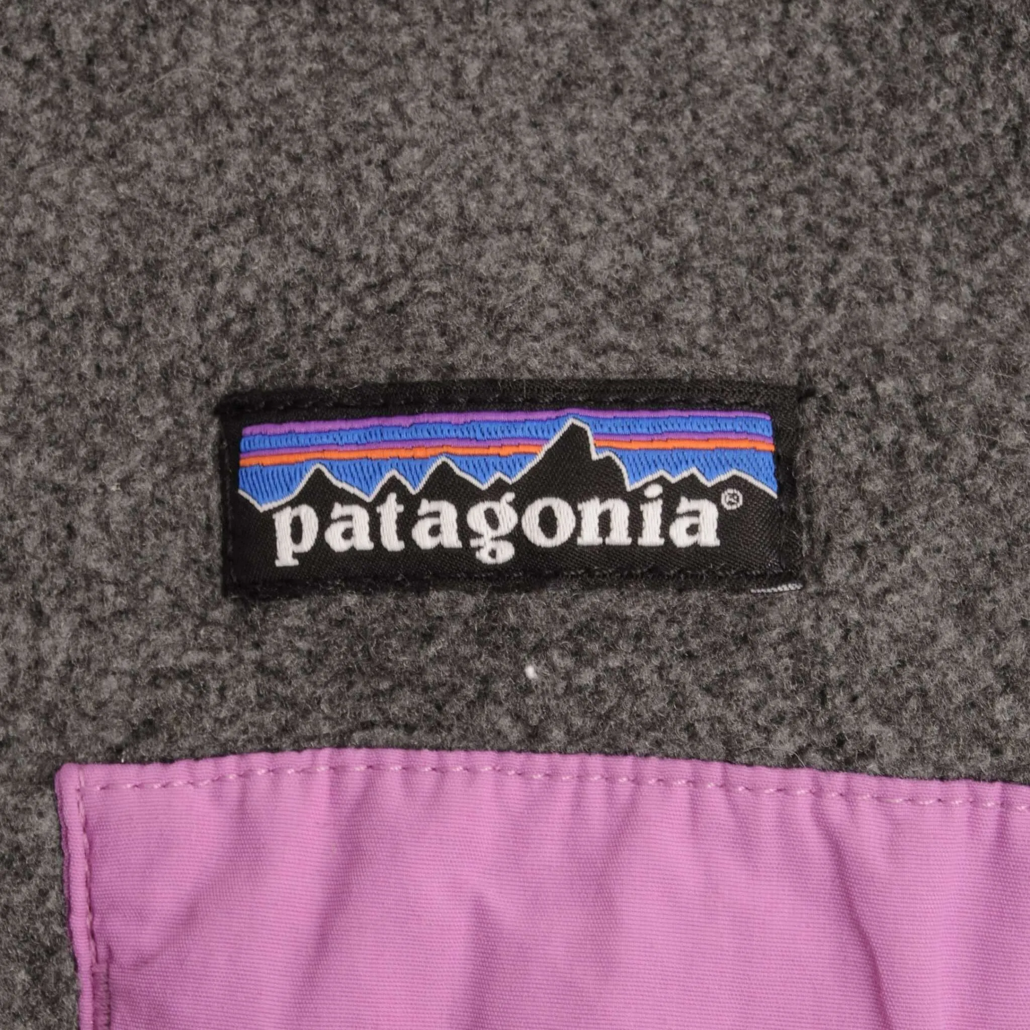 VINTAGE PATAGONIA 2000S SYNCHILLA SNAP T GREY FLEECE PULLOVER SIZE MEDIUM