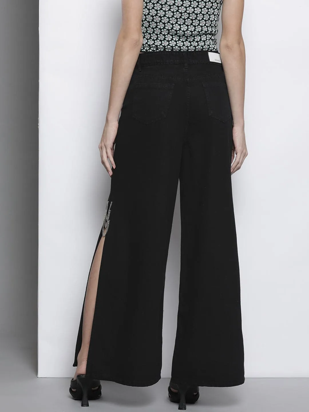 Women Black Side Chain Slit Jeans