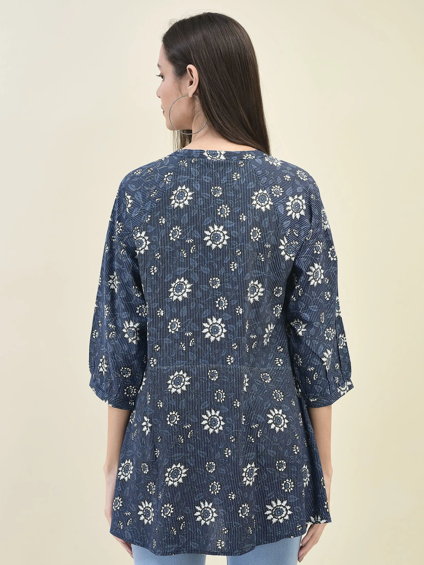 Women Liva Rayon Indigo Floral Print Tunic